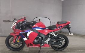 HONDA CBR600RR PC40