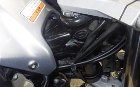 SUZUKI GSR250S 2015