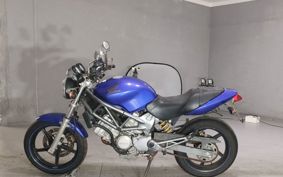 HONDA VTR 250 MC33