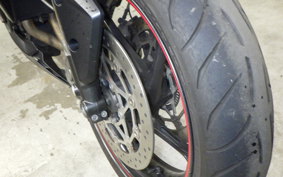 TRIUMPH STREET TRIPLE RS 2019