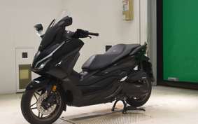 HONDA FORZA 250 MF17
