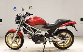 HONDA VTR 250 Gen. 2 MC33