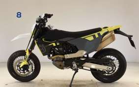 HUSQVARNA 701SM 2024