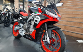 APRILIA  APRILIA  TUONO 660 2025