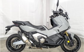 HONDA X-ADV 750 2025 RH21