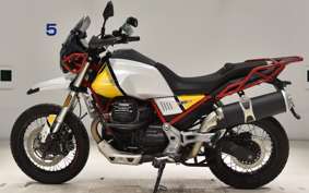MOTO GUZZI MOTO GUZZI V85TT 2018