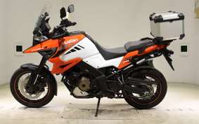 SUZUKI Vｽﾄﾛｰﾑ1050XT 2020 EF11M