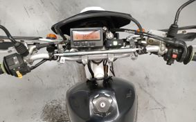 SUZUKI DJEBEL250XC SJ45A