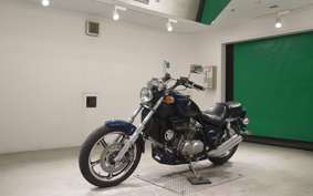 HONDA V45 MAGNA 1989 RC28