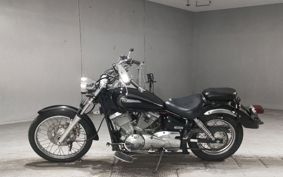 YAMAHA DRAGSTAR 250 VG02J