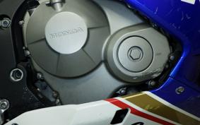 HONDA CBR600RR 2005 PC37