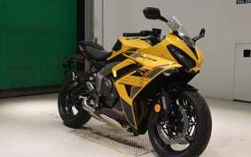 TRIUMPH DAYTONA 660 2026