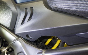 HONDA CB650R 2022 RH03