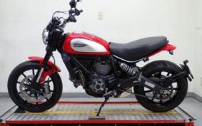 DUCATI  DUCATI  SCRAMBLER  ICON  2017 K102
