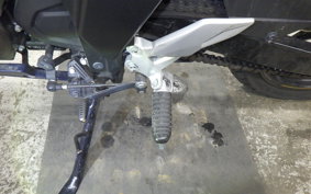 SUZUKI ｼﾞｸｻｰ250SF 2005 ED22Y