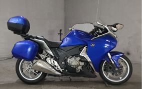 HONDA VFR1200F DCT SC63