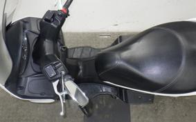 SUZUKI SKYWAVE 200 (Burgman 200) CH41A