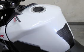 SUZUKI GSR750ABS 2016 C5112