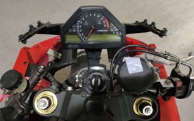 HONDA CBR1000RR SC57