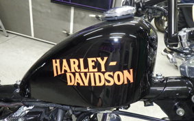 HARLEY XL1200C 2003