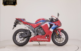 HONDA CBR600RR 2022 PC40