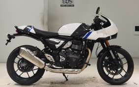 TRIUMPH THRUXTON400 2026