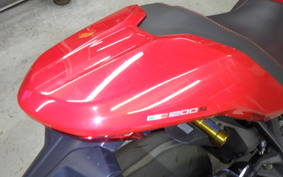 DUCATI M1200 S 2020