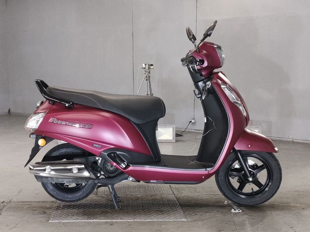 Фото Suzuki ADDRESS V125 с японского аукциона