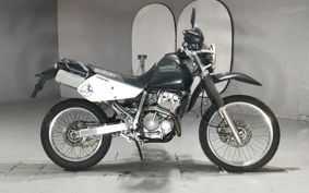 SUZUKI DJEBEL250XC SJ45A