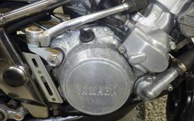YAMAHA SDR200 2018 2TV