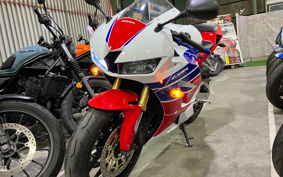 HONDA CBR600RR 2015 PC40