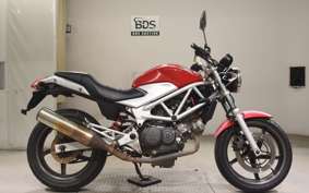 HONDA VTR 250 Gen. 2 2026 MC33