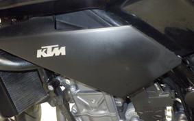 KTM 890 DUKE 2023
