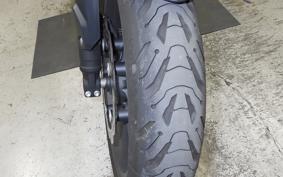 HONDA CB750 HORNET 2025 RH24
