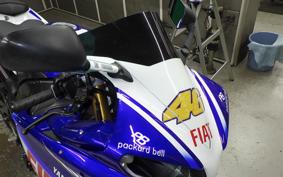 YAMAHA YZF-R1 2013