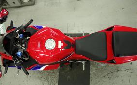 HONDA CBR600RR 2025 PC40