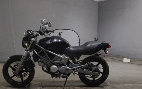 HONDA VTR 250 MC33
