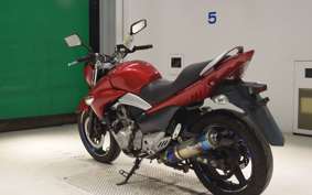 SUZUKI GSR250 2003