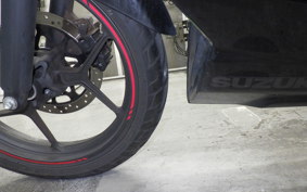 SUZUKI ｼﾞｸｻｰ150SF