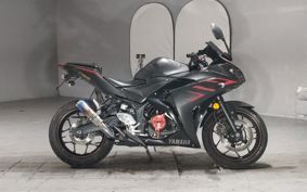 YAMAHA YZF-R25 RG10J