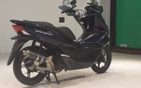 HONDA PCX150-2<フ、エ・ダ> 2001