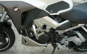 HONDA VFR800X 2015 RC80