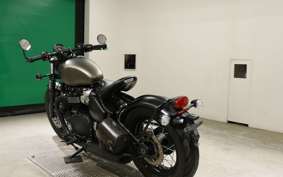 TRIUMPH BONNEVILLE BOBBER 2019
