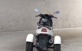 YAMAHA MAJESTY 125 Trike SE27