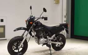 HONDA XR100 MOTARD 2010 HD13