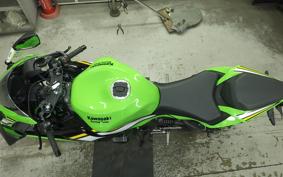KAWASAKI NINJA ZX-6R A 2025 ZX636J