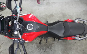 HONDA CB200X 2025