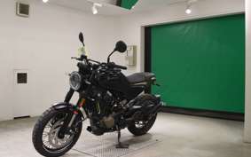 HUSQVARNA SVARTPILEN 125 2003