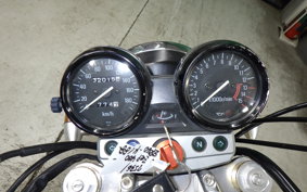 KAWASAKI ZEPHYR 400 KAI 2002 ZR400C