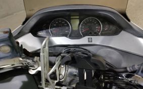 SUZUKI SKYWAVE 250M CJ45A